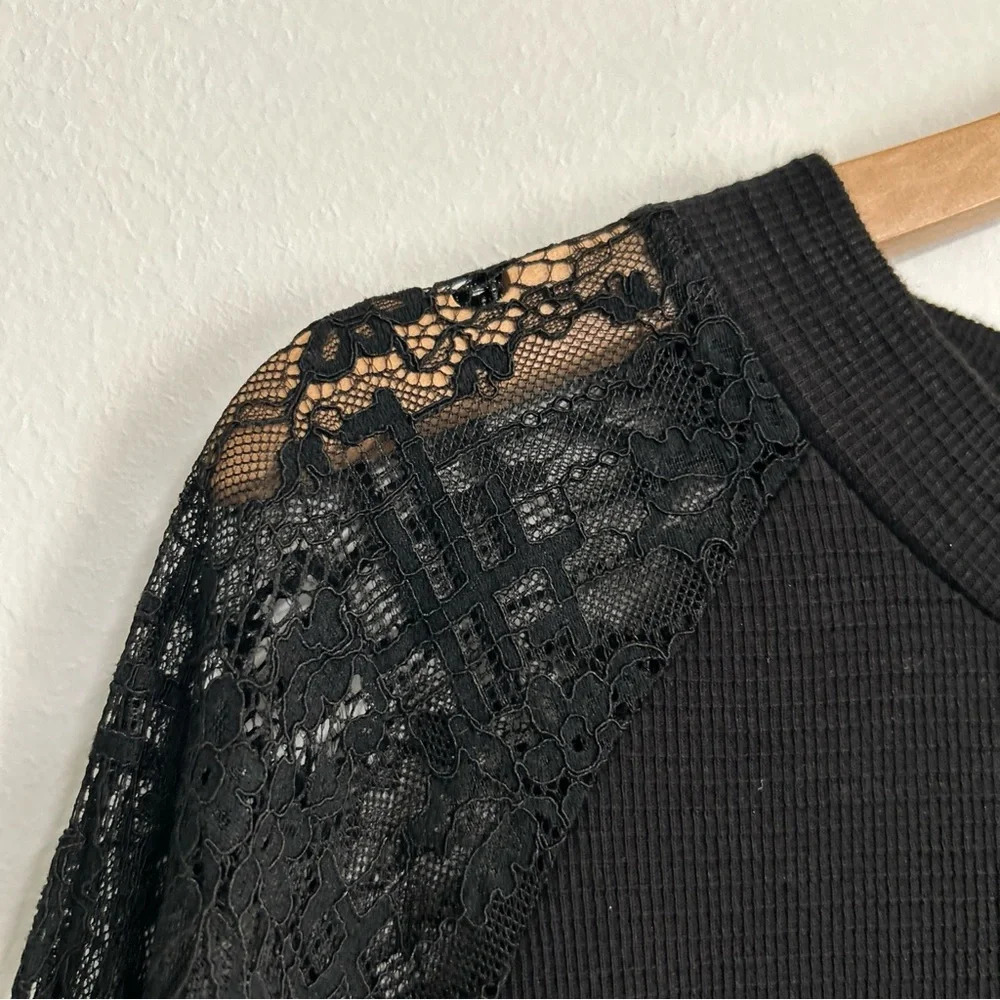 Women's 2X Black Waffle Knit Top‎ Sheer Lace Floral Long Sleeves Whimsigoth